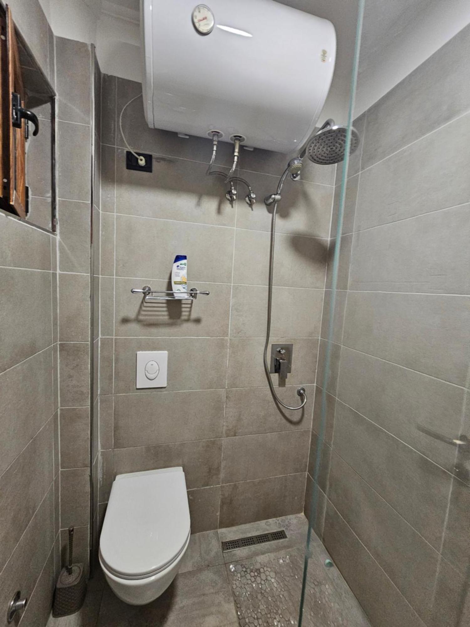 Apartamento Wanderlust Tirana 2 Exterior foto