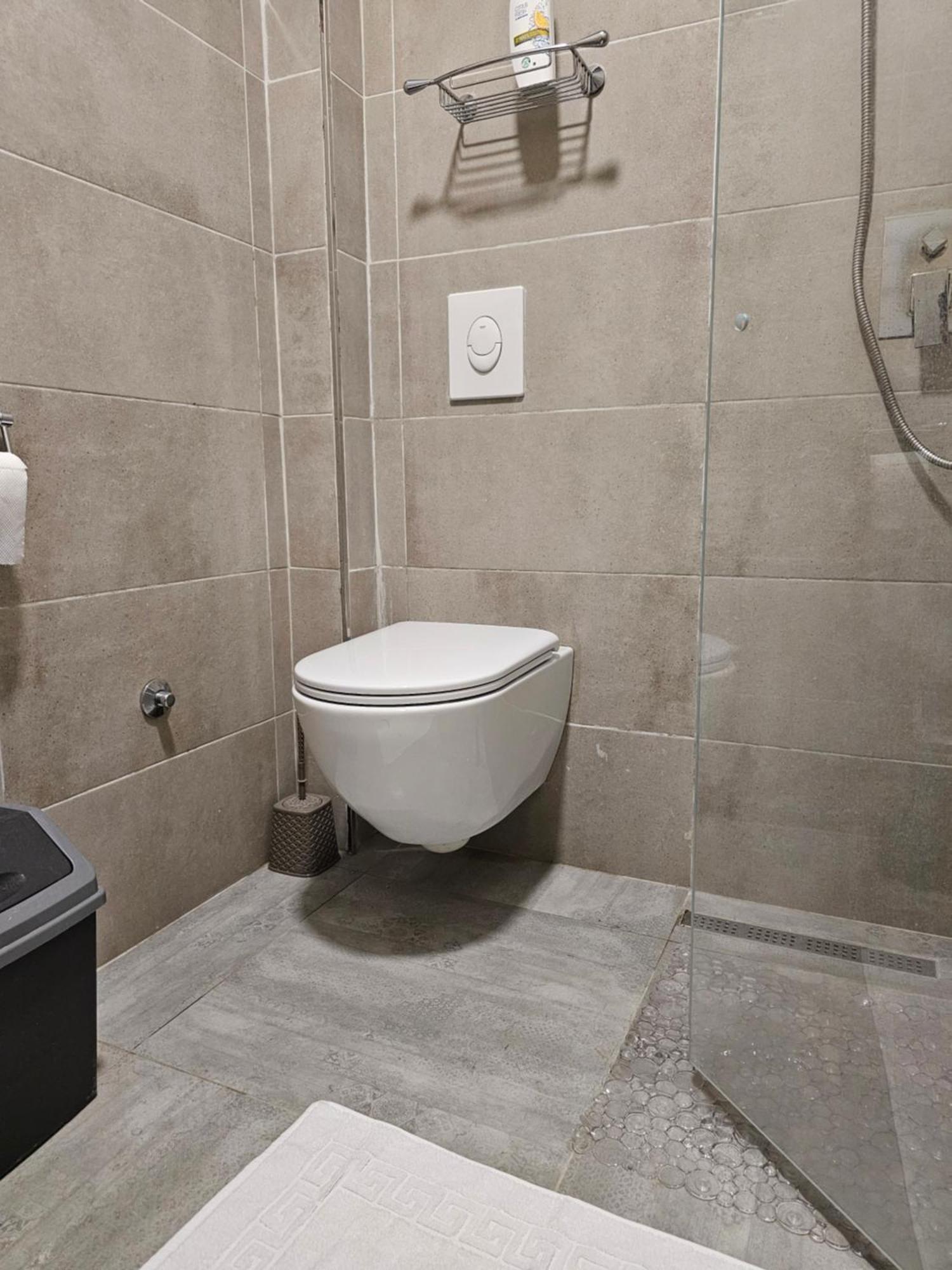 Apartamento Wanderlust Tirana 2 Exterior foto